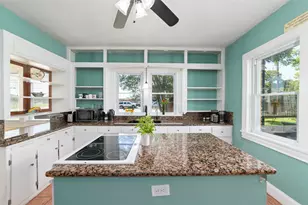 401 E Main St, Weimar, TX 78962 - Photo 12