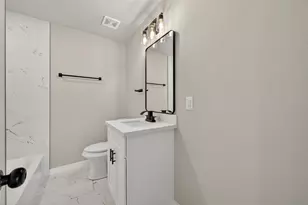 4403 Botany Ln, Houston, TX 77047 - Photo 8