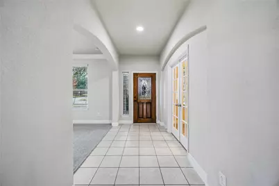 26049 Kingshill Drive, Kingwood, TX 77339 - Photo 4