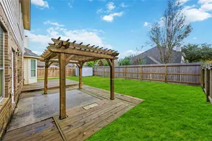 26049 Kingshill Dr, Kingwood, TX 77339 - Photo 46