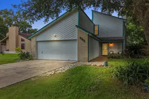 4514 Albatross Dr, Seabrook, TX 77586 - Photo 1