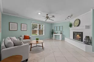 4514 Albatross Dr, Seabrook, TX 77586 - Photo 4