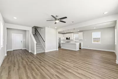 219 Orchard Laurel Drive, Alvin, TX 77511 - Photo 4