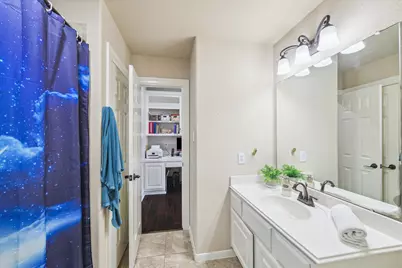 15718 Starcreek Lane, Houston, TX 77044 - Photo 32