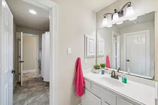 15718 Starcreek Ln, Houston, TX 77044 - Photo 28