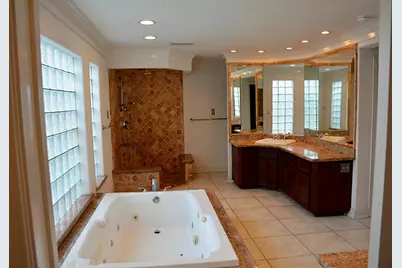 8303 Acapulco Cove Drive, Humble, TX 77346 - Photo 16