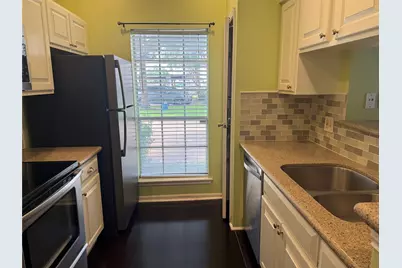 7575 Cambridge Street #3301, Houston, TX 77054 - Photo 12