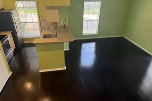 7575 Cambridge St, Houston, TX 77054 - Photo 2