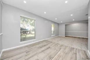 12639 Westmere Dr, Houston, TX 77077 - Photo 10