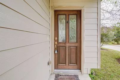 23 Fairlee Court, The Woodlands, TX 77354 - Photo 4
