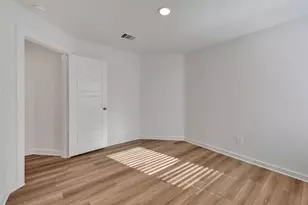 969 Garden Path Dr, Willis, TX 77378 - Photo 26