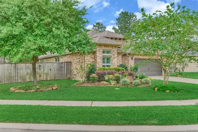 126 Bellardia Court, Montgomery, TX 77316 - Photo 2