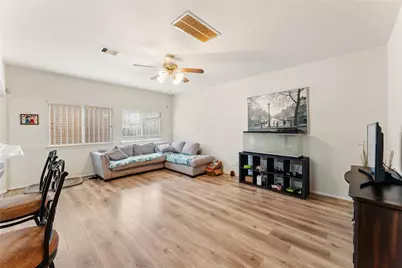 7255 Autumn Sun Drive, Houston, TX 77083 - Photo 8