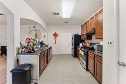 7255 Autumn Sun Drive, Houston, TX 77083 - Photo 6
