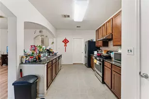 7255 Autumn Sun Dr, Houston, TX 77083 - Photo 6