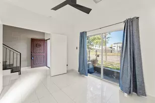 1524 Blodgett St, Houston, TX 77004 - Photo 4