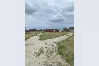 702 County Road 1500, Crockett, TX 75835 - Photo 16