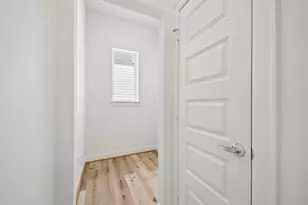 1806 Elysian St, Houston, TX 77026 - Photo 12