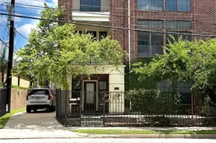 1213 Dunlavy St, Houston, TX 77019 - Photo 2
