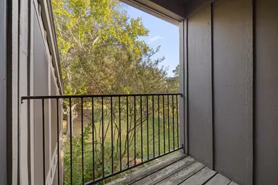 18118 Lakeside Lane, Houston, TX 77058 - Photo 28