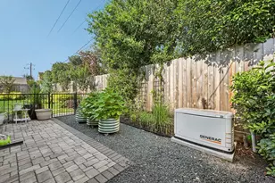 2926 Quincannon Ln, Houston, TX 77043 - Photo 46
