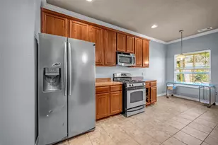4919 Mayflower St, Houston, TX 77033 - Photo 10