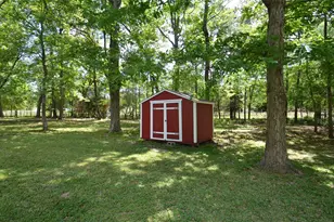 8912 Forest Lake Dr, Montgomery, TX 77316 - Photo 46