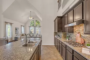 17809 Arapaho Hill Ln, Humble, TX 77346 - Photo 6