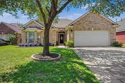 9219 Chia Valley Court, Houston, TX 77089 - Photo 32
