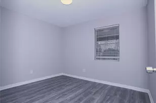 123 W 6th St, Freeport, TX 77541 - Photo 6