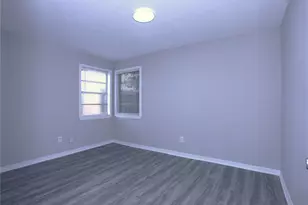 123 W 6th St, Freeport, TX 77541 - Photo 4