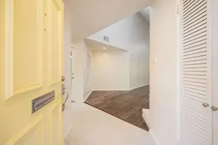 1856 S Gessner Rd, Houston, TX 77063 - Photo 2