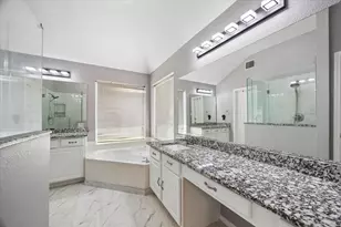 5918 Amherst Ct, Houston, TX 77479 - Photo 14
