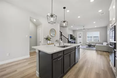 8104 Morning Melody Drive, Houston, TX 77063 - Photo 6