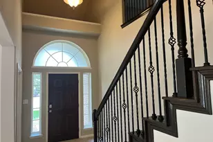 4002 Longwood Dr, Mont Belvieu, TX 77523 - Photo 4