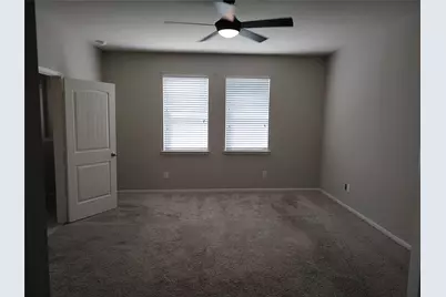 4002 Longwood Drive, Mont Belvieu, TX 77523 - Photo 8