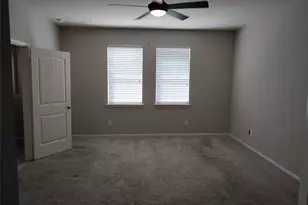 4002 Longwood Dr, Mont Belvieu, TX 77523 - Photo 8