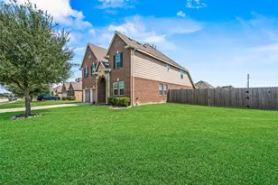 4002 Longwood Dr, Mont Belvieu, TX 77523 - Photo 30