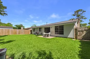 11622 Crystalwood Dr, Houston, TX 77013 - Photo 32