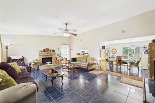 11622 Crystalwood Dr, Houston, TX 77013 - Photo 6