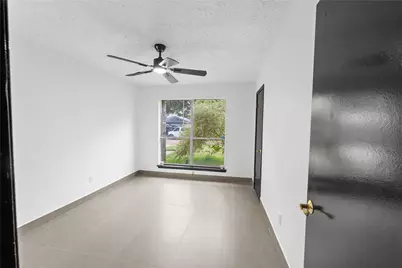 2610 Hollymist Drive, Houston, TX 77084 - Photo 8