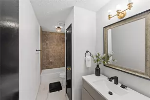 2610 Hollymist Dr, Houston, TX 77084 - Photo 10