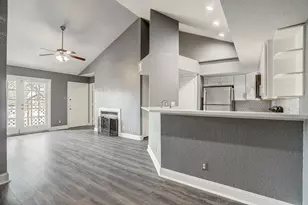 2121 El Paseo St, Houston, TX 77054 - Photo 14