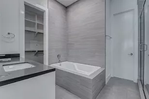 1155 W 18th St, Houston, TX 77008 - Photo 34