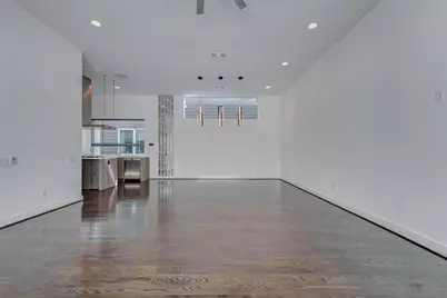 1155 W 18th Street, Houston, TX 77008 - Photo 12