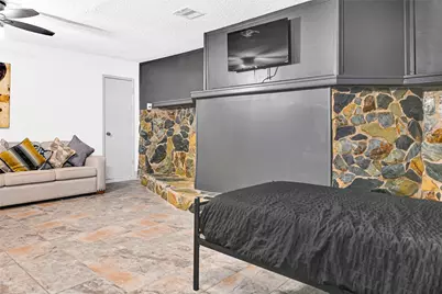 1806 Clayton Drive, Baytown, TX 77520 - Photo 20