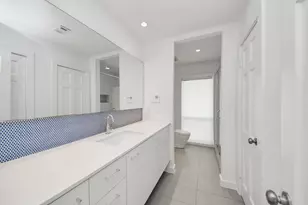 7610 Highmeadow Dr, Houston, TX 77063 - Photo 34