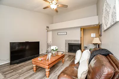 8055 Cambridge Street #22B, Houston, TX 77054 - Photo 4