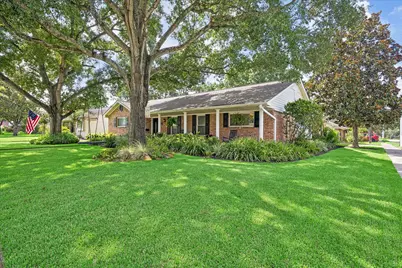 5547 Wigton Drive, Houston, TX 77096 - Photo 2