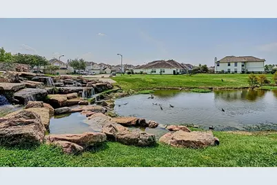 10903 Windfern Lakes Street, Houston, TX 77064 - Photo 20